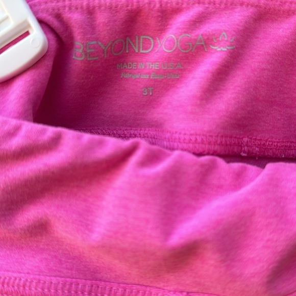 Beyond Yoga Pink Kids Leggings - Picture 5 of 8